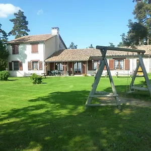 auberge-les-volpilieres.hotels-rhonealpes.com/